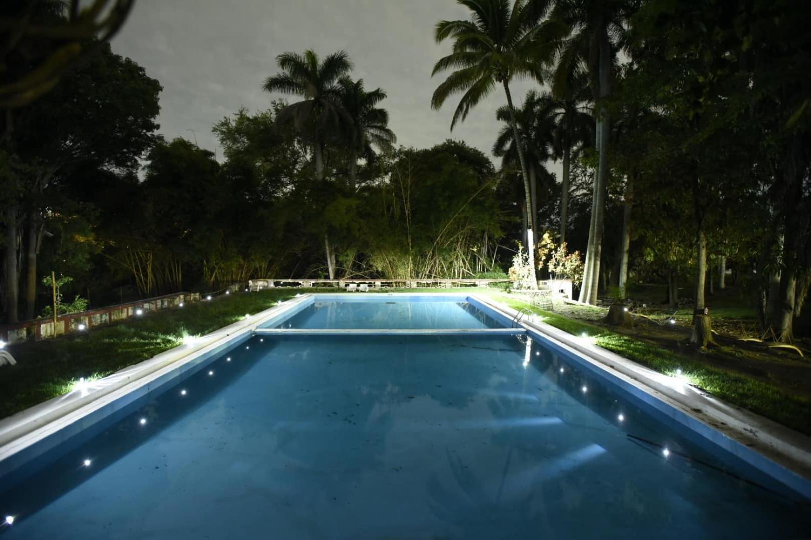 Hotel Nudista - Luz De Luna Nude Tehuixtla Luaran gambar